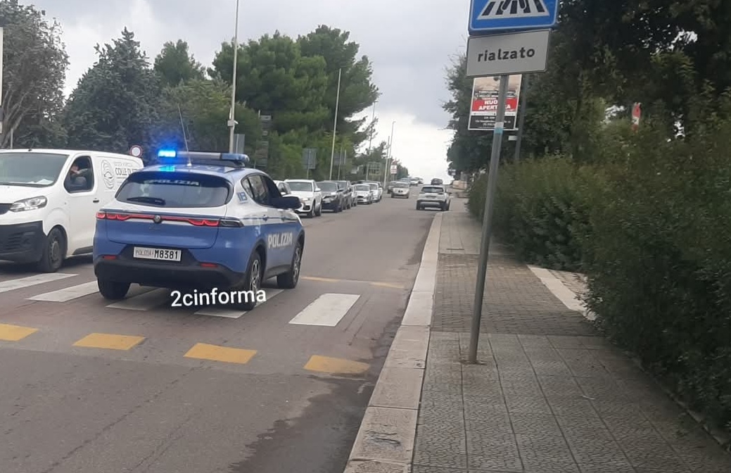 putignano sparatoria poliziotti banditi stamattina
