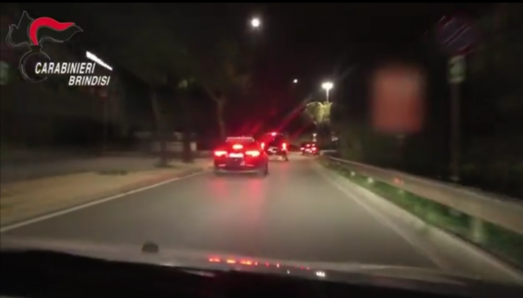 esponente di spicco della sacra corona unit224 irreperibile da due anni era in una villa tra fasano e locorotondo arrestato dai carabinieri da Noinotizie.it esponente di spicco della sacra corona unit224 irreperibile da due anni era in una villa tra fasano e locorotondo arrestato dai carabinieri