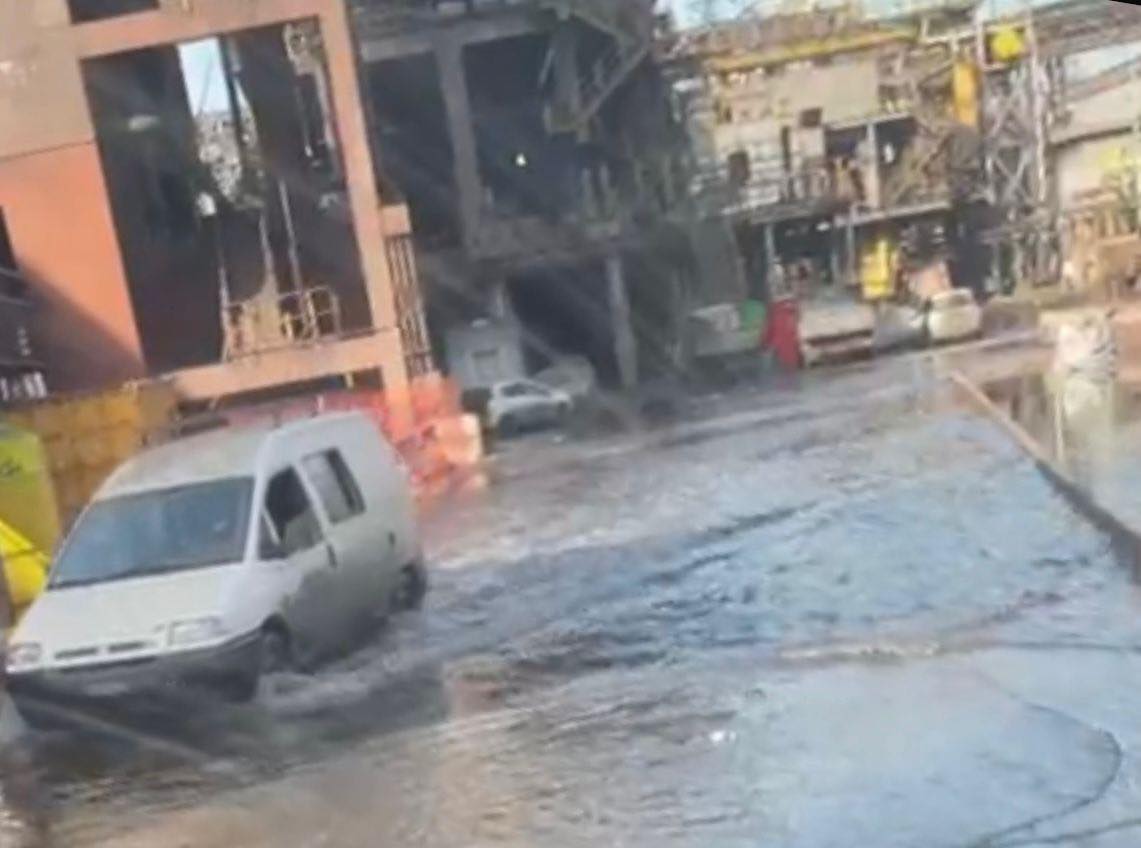 Taranto, ex Ilva: tra “impianti allagati per tubatura rotta” e prossima fermata programmata dell’altoforno 4 VeraLeaks Taranto, ex Ilva: tra “impianti allagati per tubatura rotta” e prossima fermata programmata dell’altoforno 4 VeraLeaks
