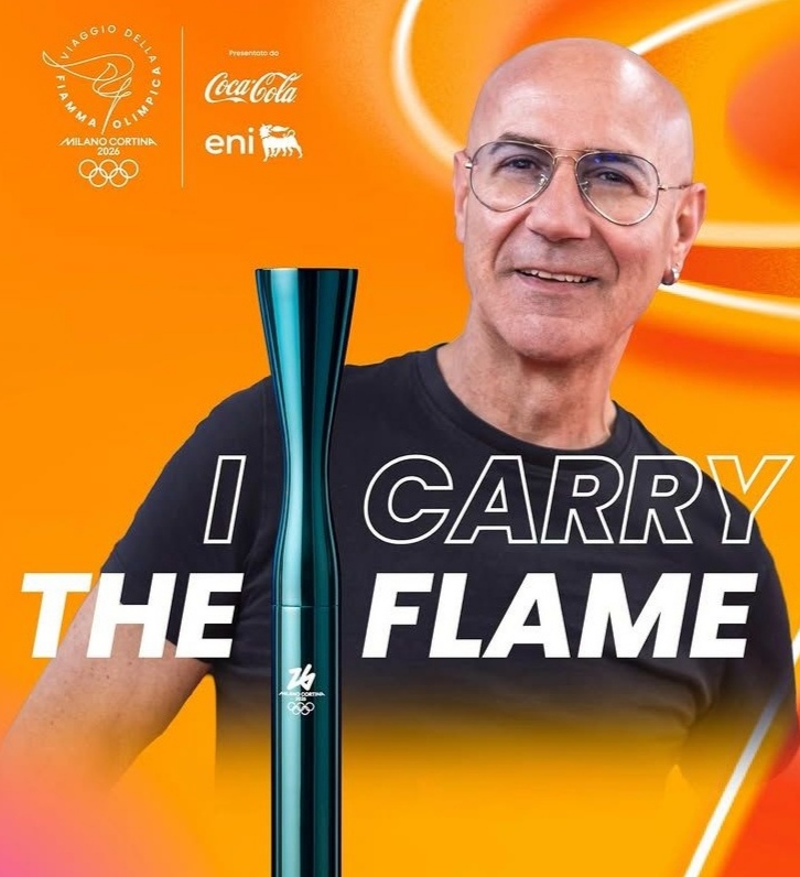 Il tedoforo di Cellino San Marco: la fiamma olimpica “simbolo di rinascita” dopo la malattia Alberico De Lorenzo