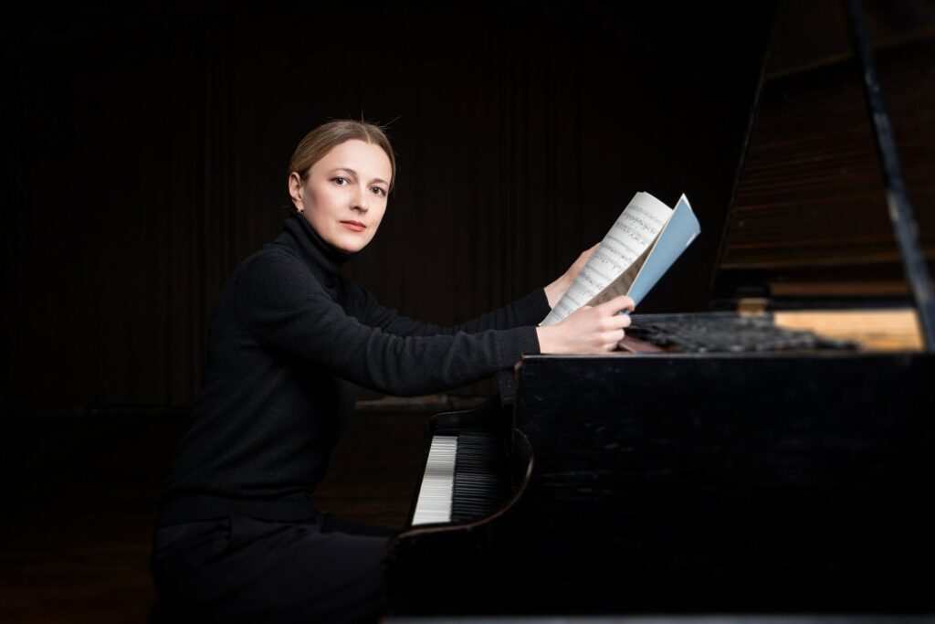 L AL Luba 110225 0116 (1)