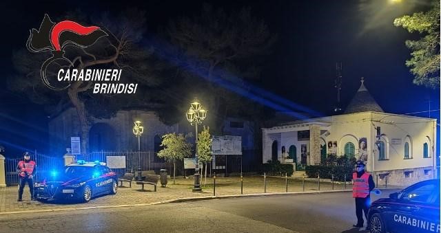 Fasano, accusa: lesioni e atti persecutori nei confronti dell’ex compagna, arrestato Carabinieri