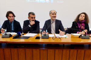 Incontro Decaro Caroli vertenza Natuzzi Incontro Decaro Caroli vertenza Natuzzi