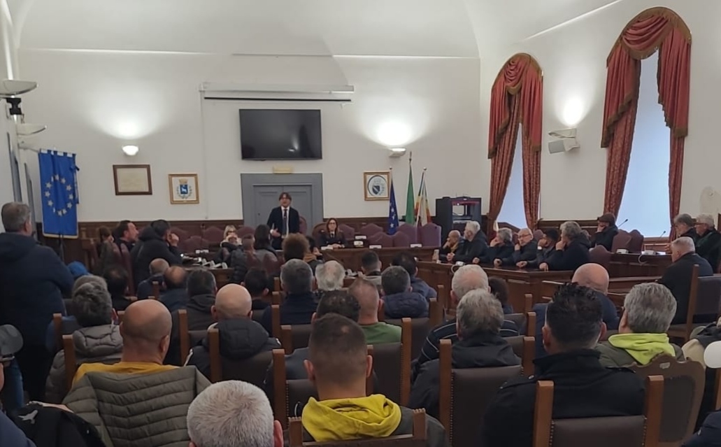 Martina Franca: è stato l’ultimo mercato nell’area attuale, poi decine di bancarelle in meno e alcune vie aperte al traffico Oggi l'incontro organizzativo fra l'assessore e gli ambulanti