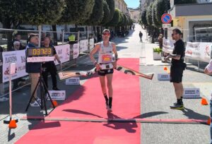 Valerio Santoro all'arrivo di San Nicandro Garganico (Icron) Valerio Santoro all'arrivo di San Nicandro Garganico (Icron)