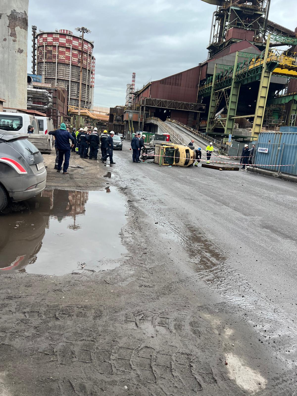 Siderurgico di Taranto: infortunio sul lavoro Incidente con il muletto