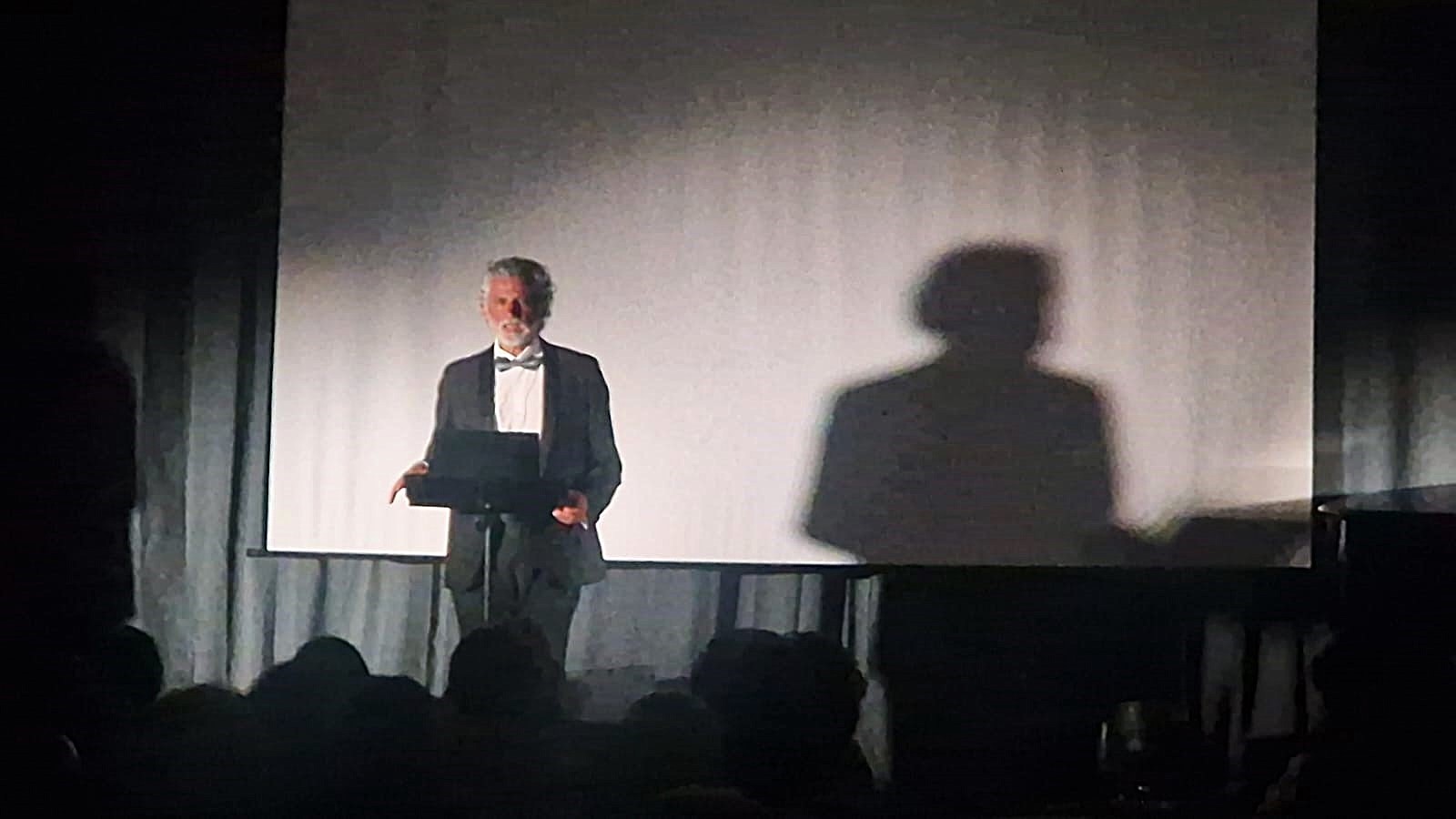 Trani: il successo di “Resta Diva. Omaggio a Maria Callas” Sabato, con Enrico Lo Verso