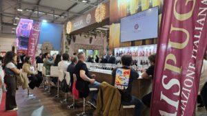 prima giornata Puglia al Vinitaly 2026 (8) prima giornata Puglia al Vinitaly 2026 (8)