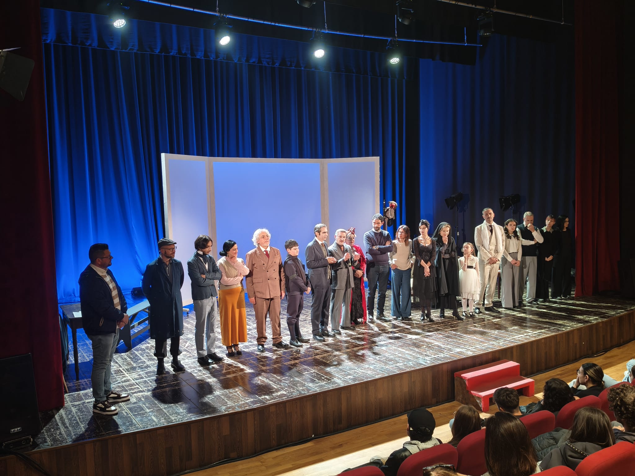 “Sei personaggi” per tre giorni: Cisternino, apertura con la matinée per le scuole E da stasera a sabato la rappresentazione dell'opera di Pirandello