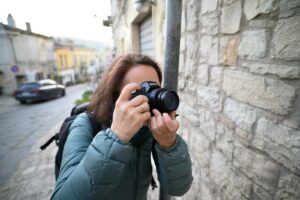 Elisa Crestani Elisa Crestani