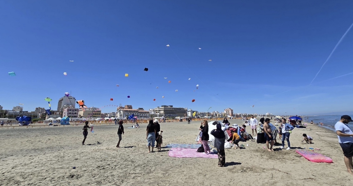 San Ferdinando di Puglia: i beneficiari del sistema di accoglienza e integrazione al festival degli aquiloni di Margherita di Savoia In programma in questi giorni