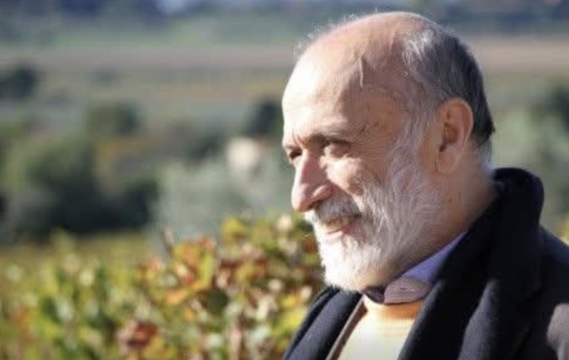 È morto Carlo Petrini, fondatore di Slow Food e Terra Madre Aveva 76 anni