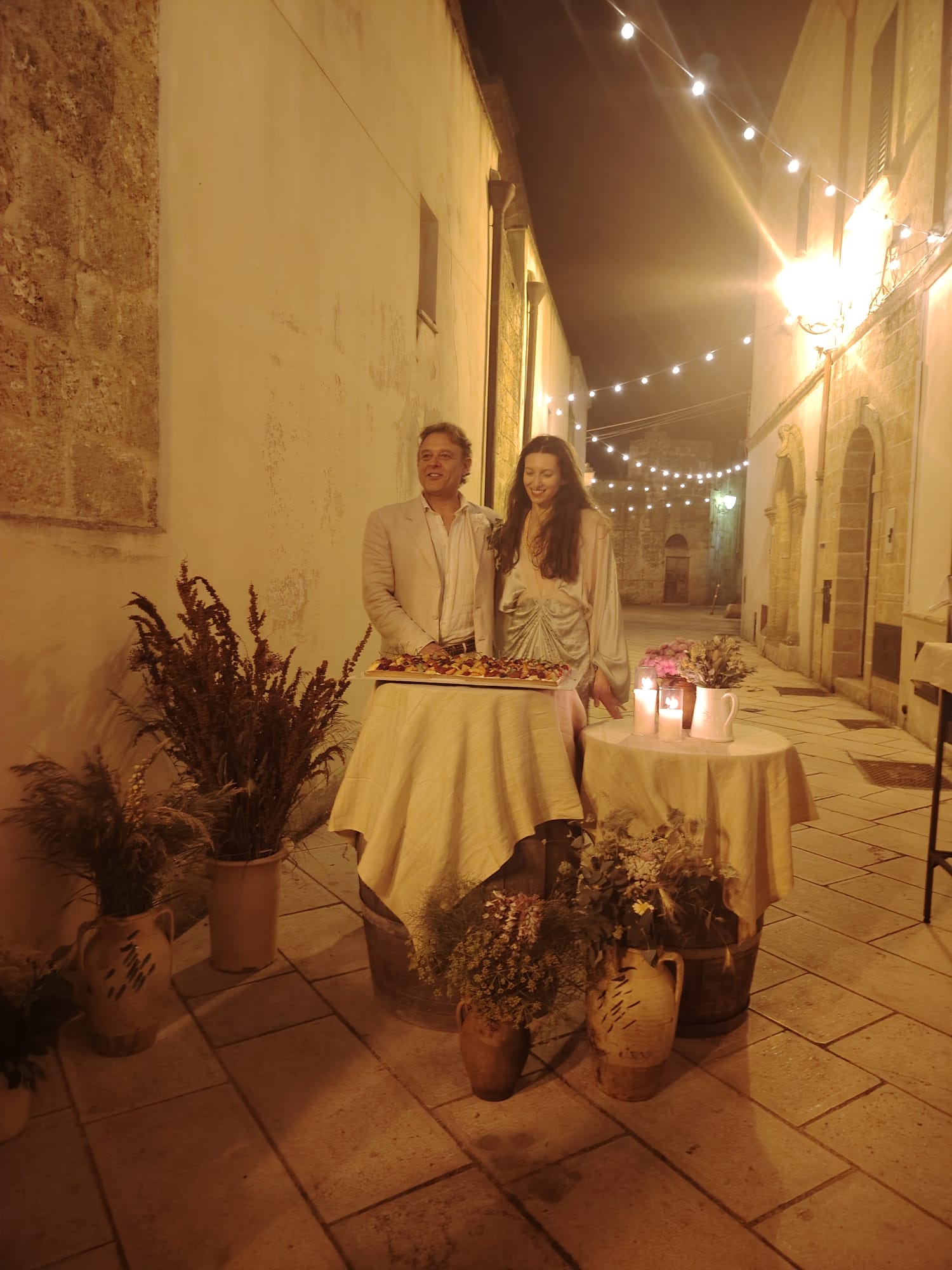 pat249 matrimonio in piazza ieri anche a carlantino dove gli sposi hanno festeggiato con tutto il paese da Noinotizie.it pat249 matrimonio in piazza ieri anche a carlantino dove gli sposi hanno festeggiato con tutto il paese