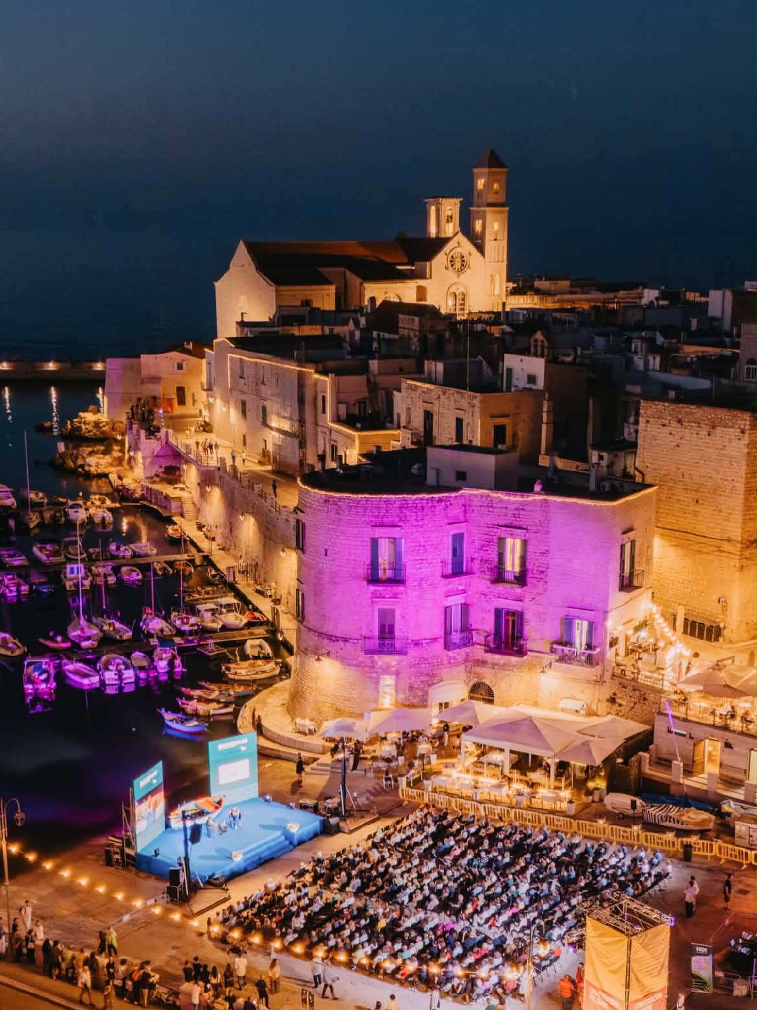 giovinazzo si conclude conversazioni dal mare stasera ospiti giovanna botteri e stefano massini da Noinotizie.it giovinazzo si conclude conversazioni dal mare stasera ospiti giovanna botteri e stefano massini