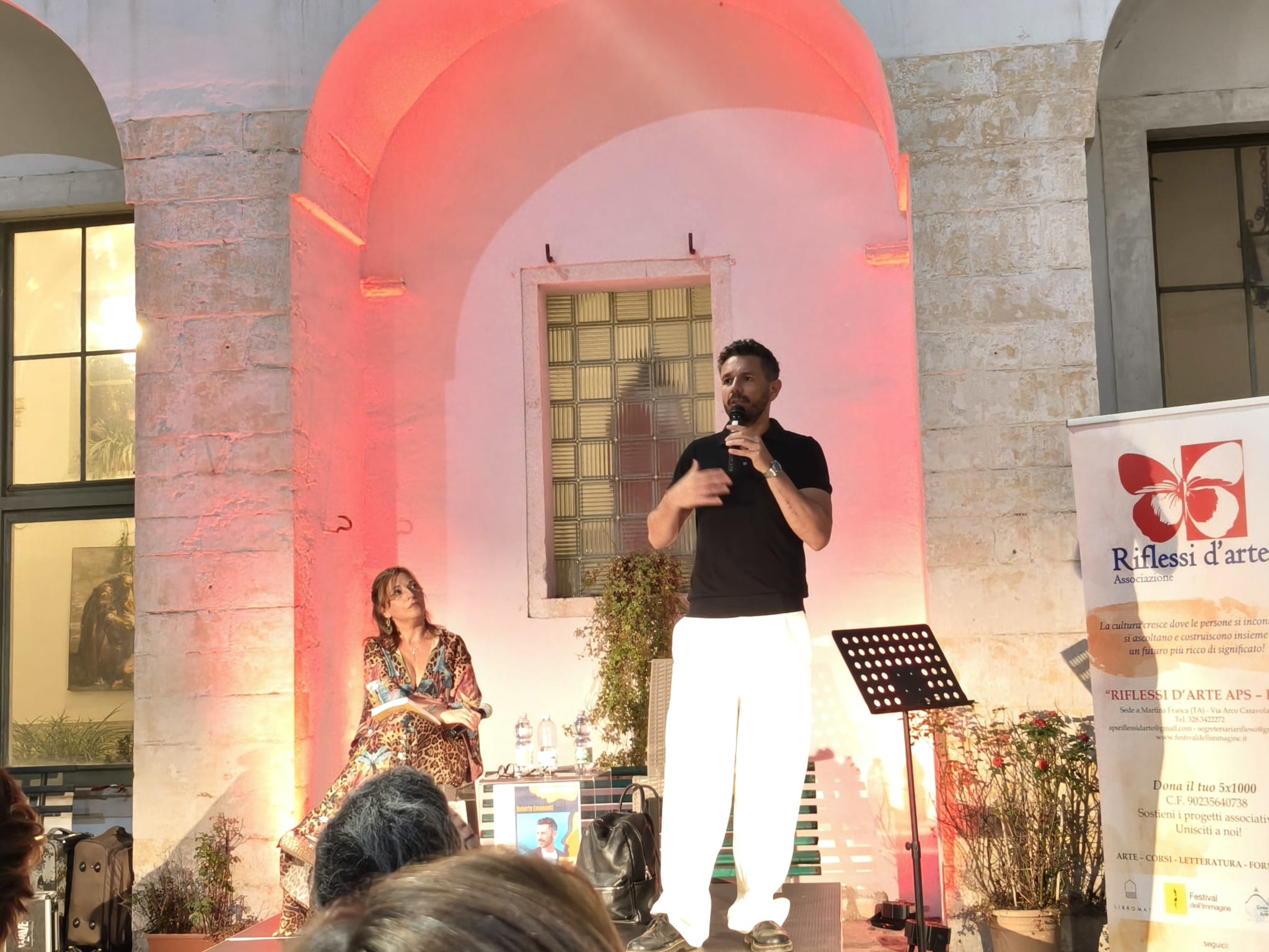 Martina Franca: ieri Roberto Emanuelli per Riflessi book summer 2026 Secondo appuntamento