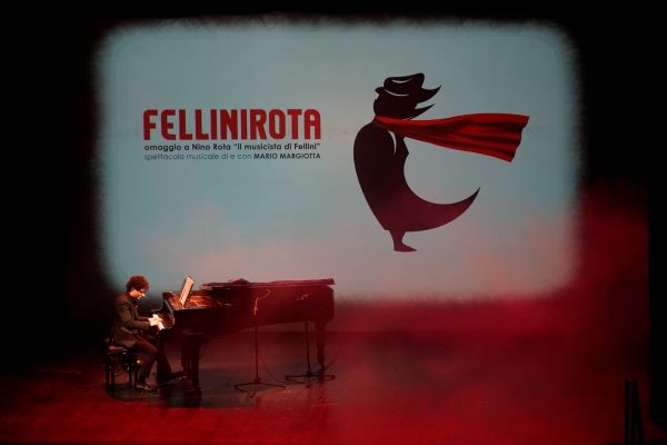 “FelliniRota” stasera a Lecce Primo appuntamento per "La musica che gira intorno"
