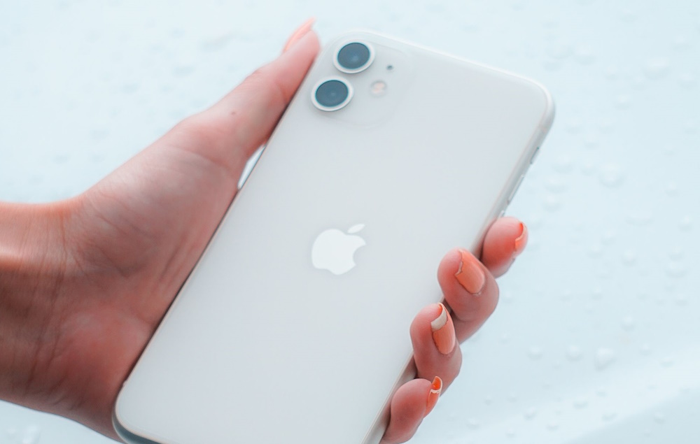 Confronto iPhone 16 vs iPhone 17 C'è tanta differenza?