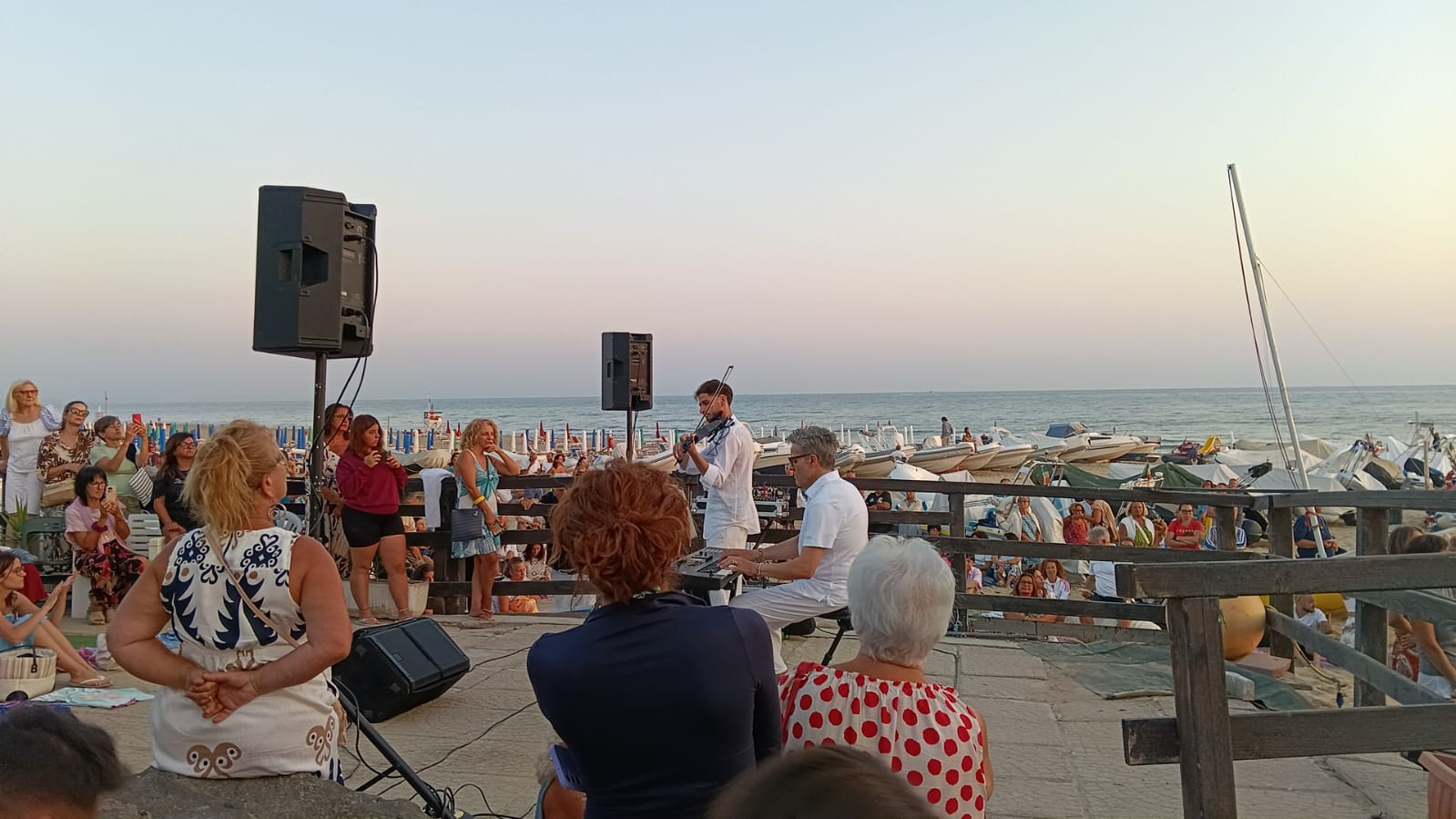 Marina di Lesina: concerto all’alba in riva al mare Stamattina