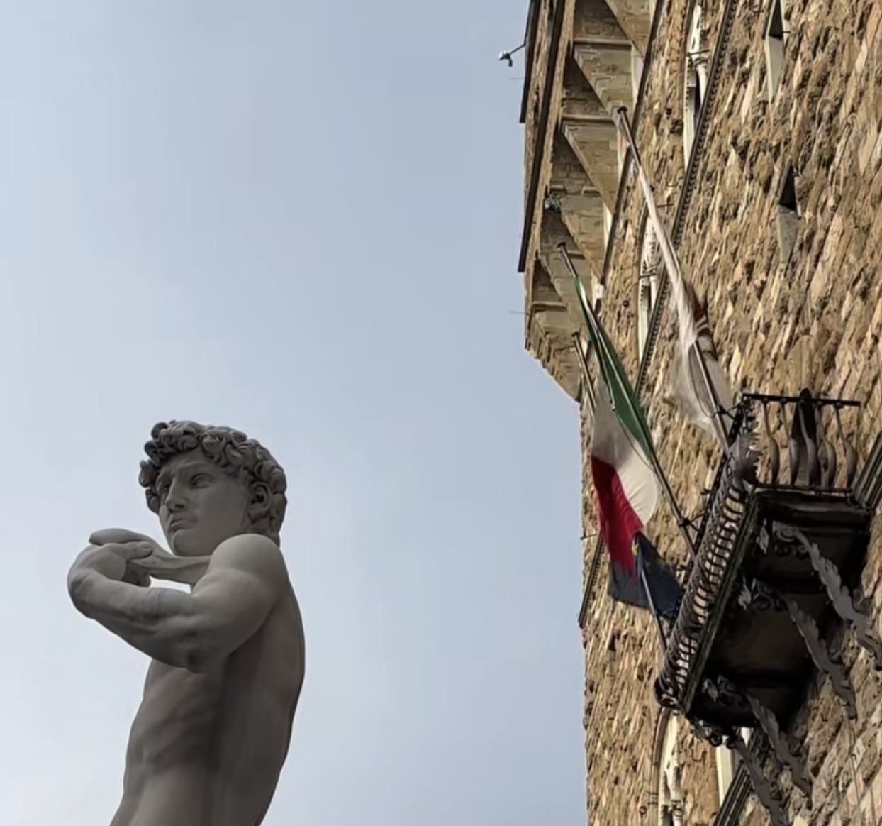 anche a firenze il raccoglimento per lorena isceri durante i funerali a squinzano ieri da Noinotizie.it anche a firenze il raccoglimento per lorena isceri durante i funerali a squinzano ieri