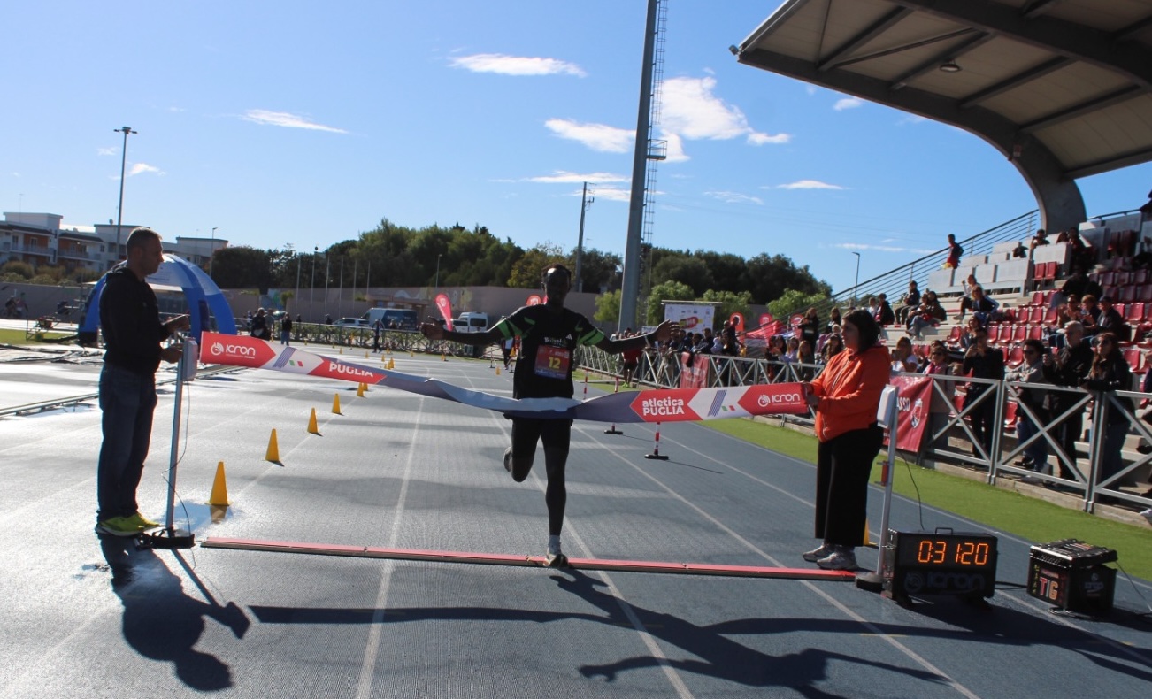 corrimolfetta vittoria di jean de dieu butoyi bitonto e gran prestazione di viviana marinelli locorotondo oggi il ventennale da Noinotizie.it corrimolfetta vittoria di jean de dieu butoyi bitonto e gran prestazione di viviana marinelli locorotondo oggi il ventennale