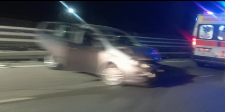 taranto incidente sulla statale 172 feriti coinvolte auto e moto in serata da Noinotizie.it taranto incidente sulla statale 172 feriti coinvolte auto e moto in serata