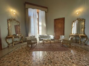 TARANTO PALAZZO DEL GOVERNO E ROTONDA MARINAIO 4 TARANTO PALAZZO DEL GOVERNO E ROTONDA MARINAIO 4